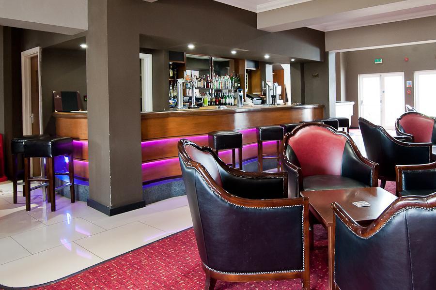 קנילוורת' Riverside Hotel מראה חיצוני תמונה