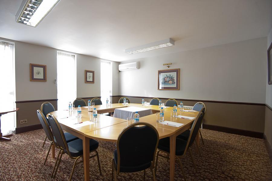 קנילוורת' Riverside Hotel מראה חיצוני תמונה