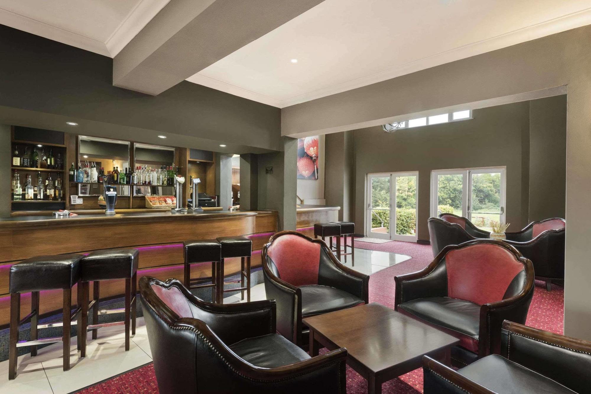 קנילוורת' Riverside Hotel מראה חיצוני תמונה